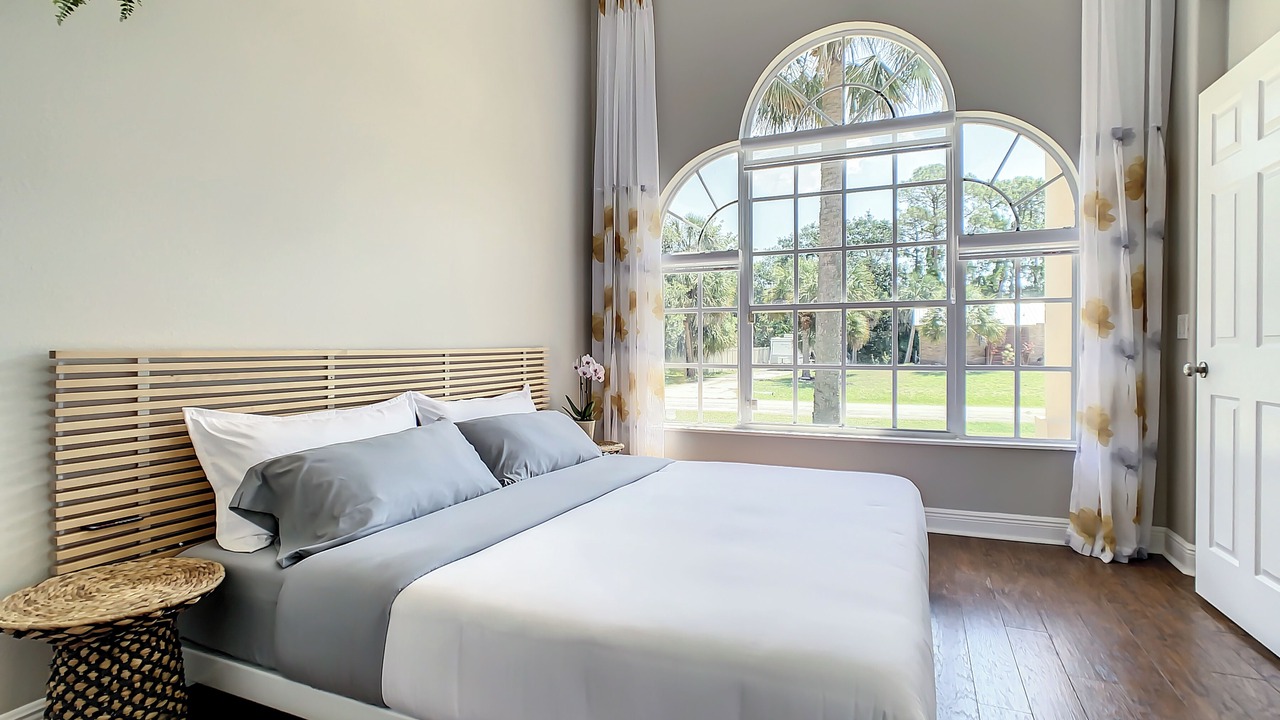 Photo of Bedroom in Interchange Square
