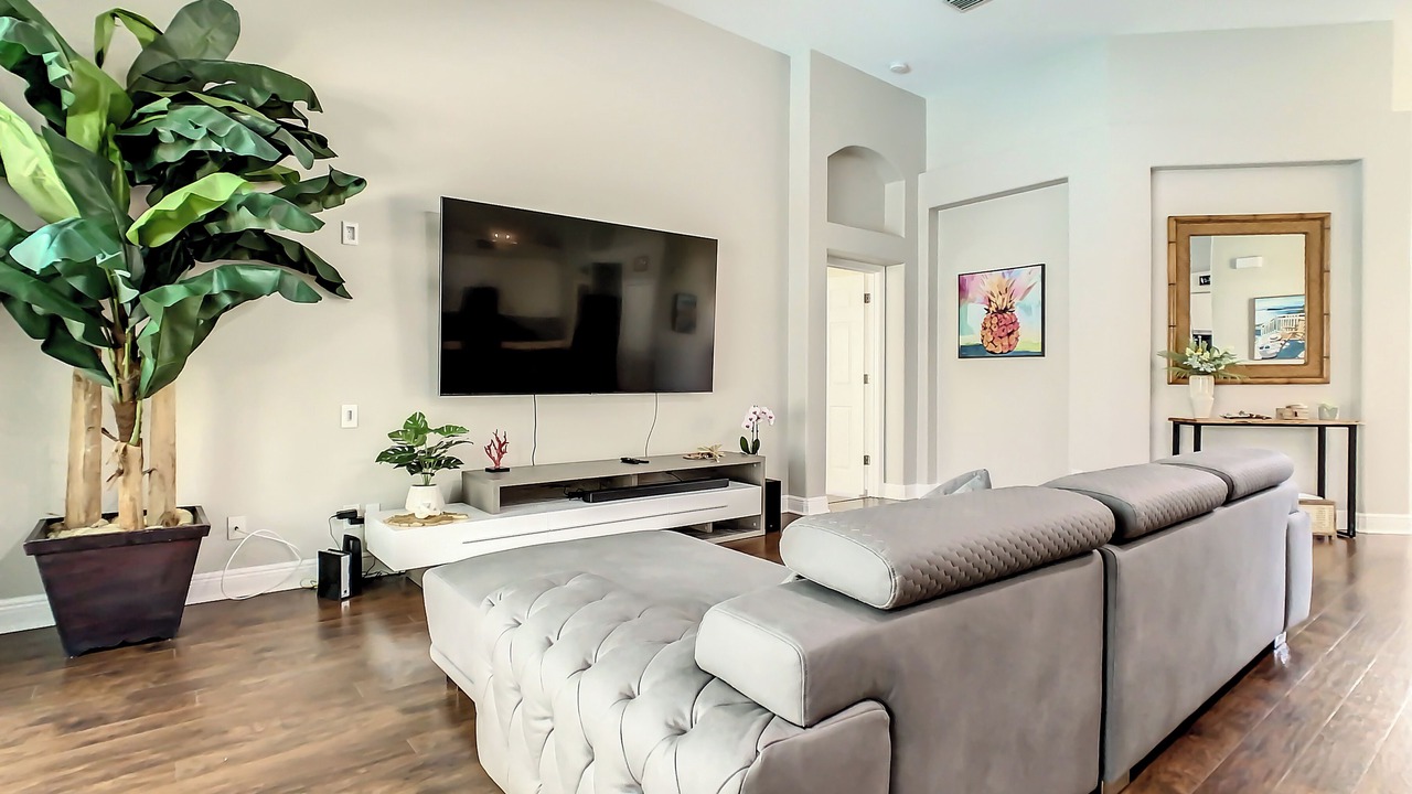Photo of Livingroom in Interchange Square