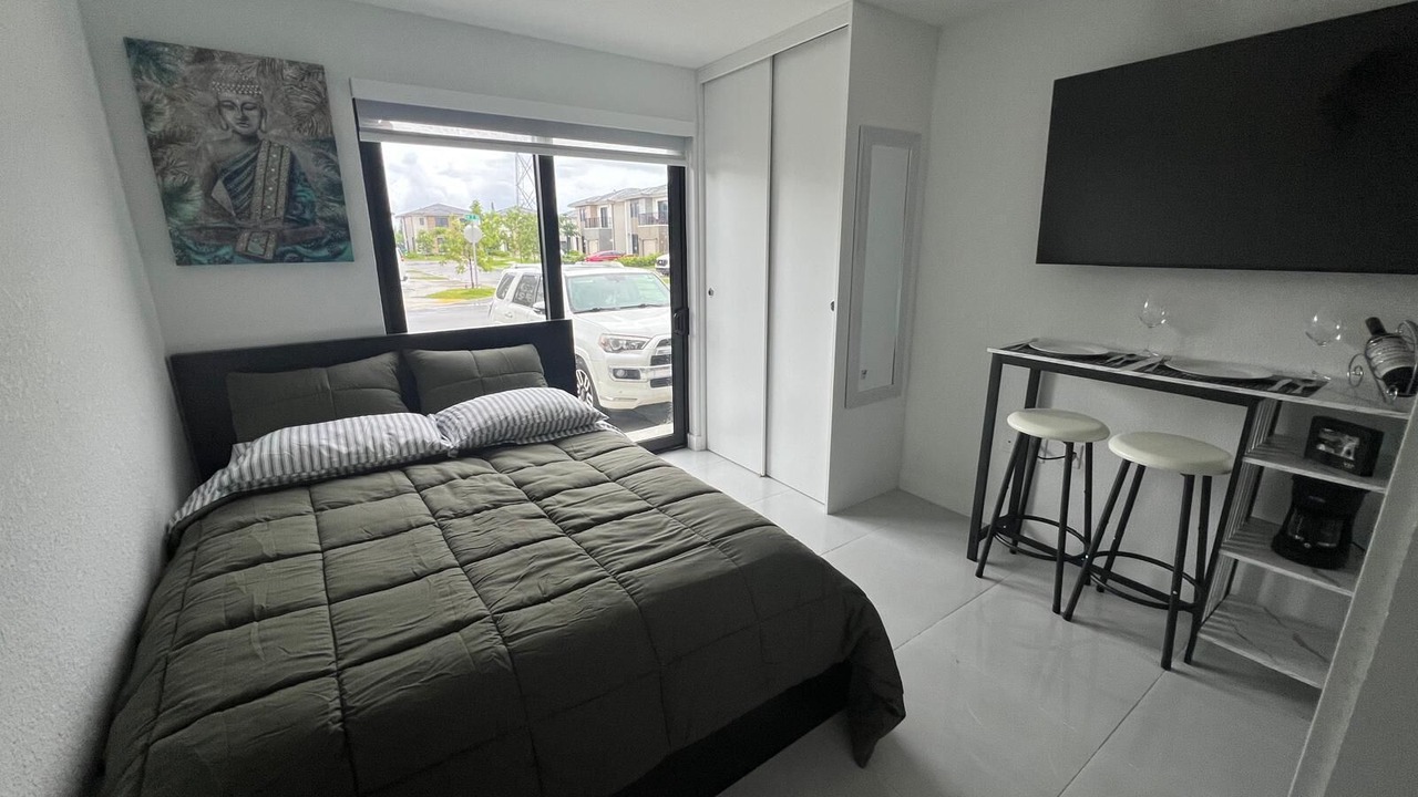Photo of Bedroom in Florida City