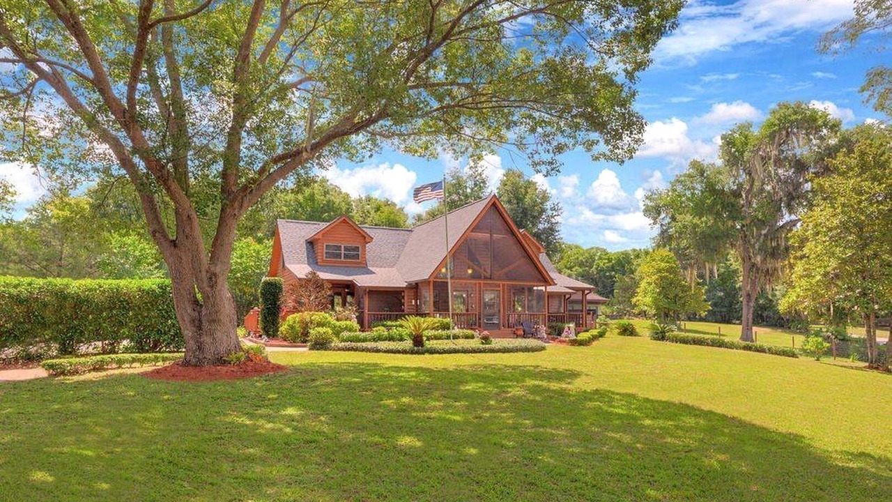 Photo of Outdoor in Lake Helen