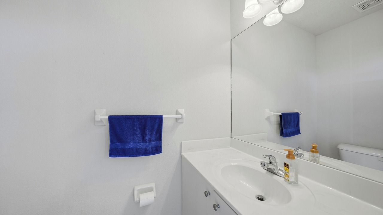 Photo of Bathroom in Gulf Cove