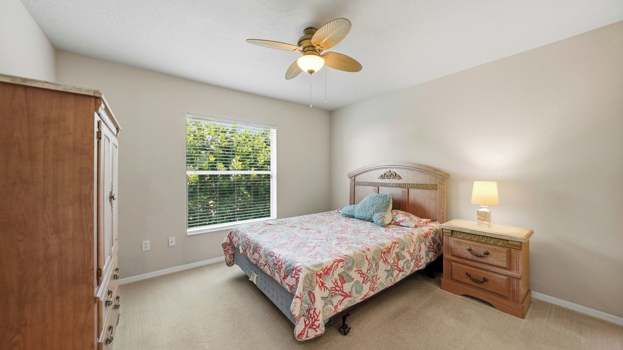 Photo of Bedroom in Gulf Cove