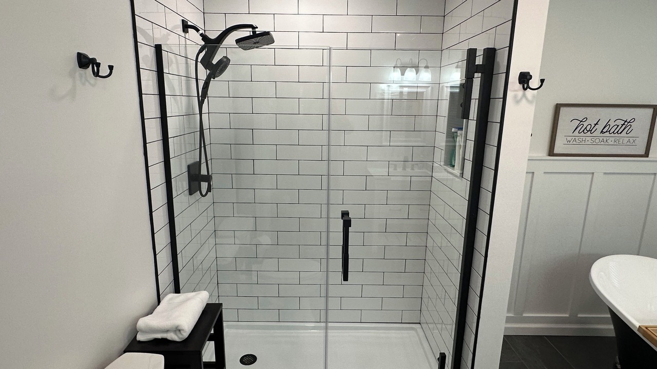 Photo of Bathroom in Kingsland