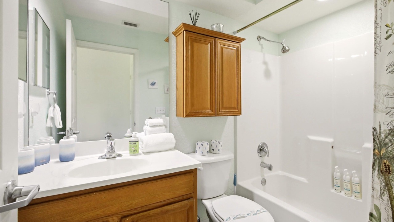 Photo of Bathroom in Englewood East