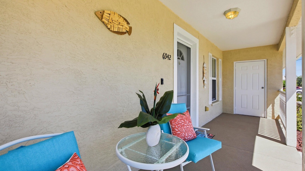Photo of Patio Balcony in Englewood East