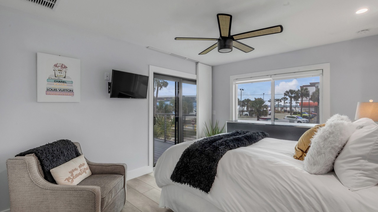 Photo of Bedroom in New Smyrna Beach