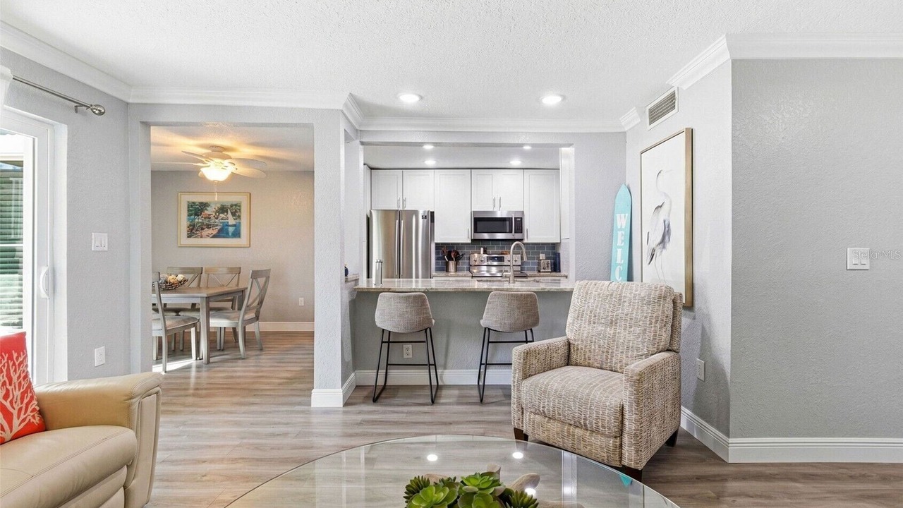Photo of Livingroom in Bayview