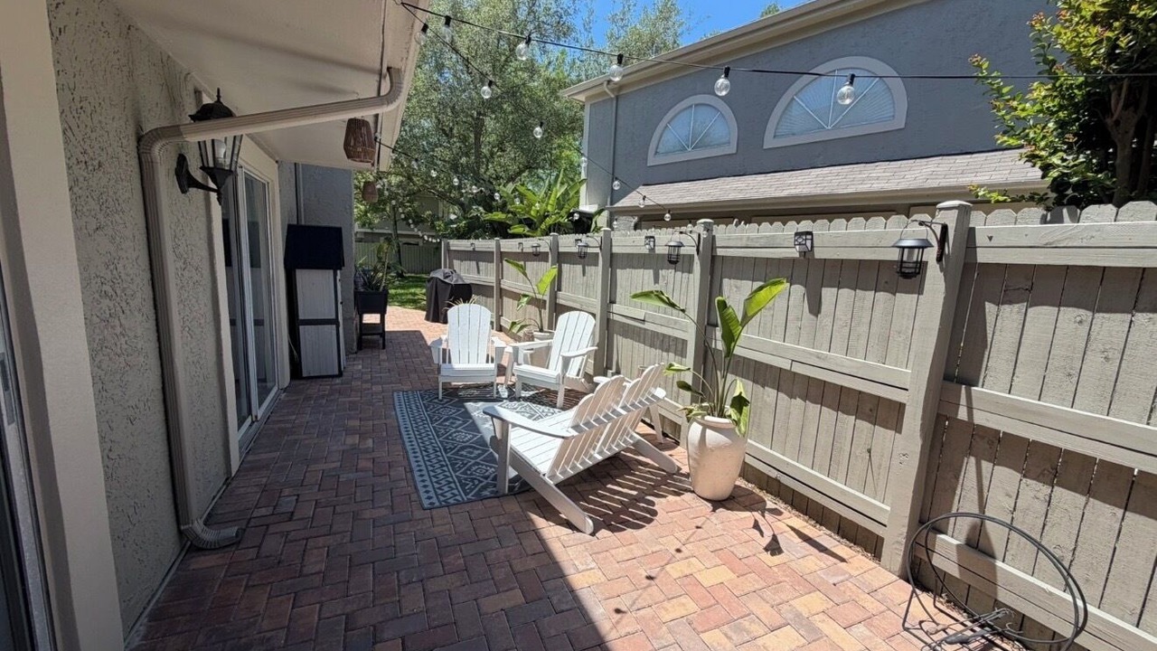 Photo of Patio Balcony in Greater Northdale