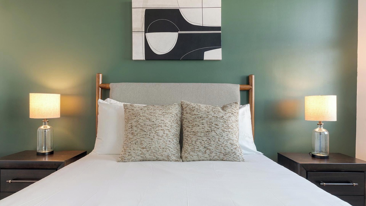 Photo of Bedroom in Tarpon Springs