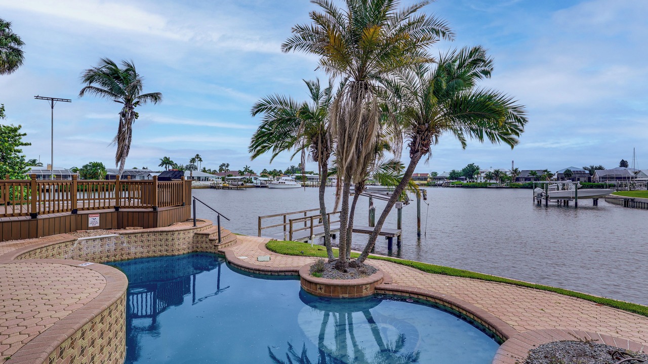 Photo of Outdoor in Apollo Beach