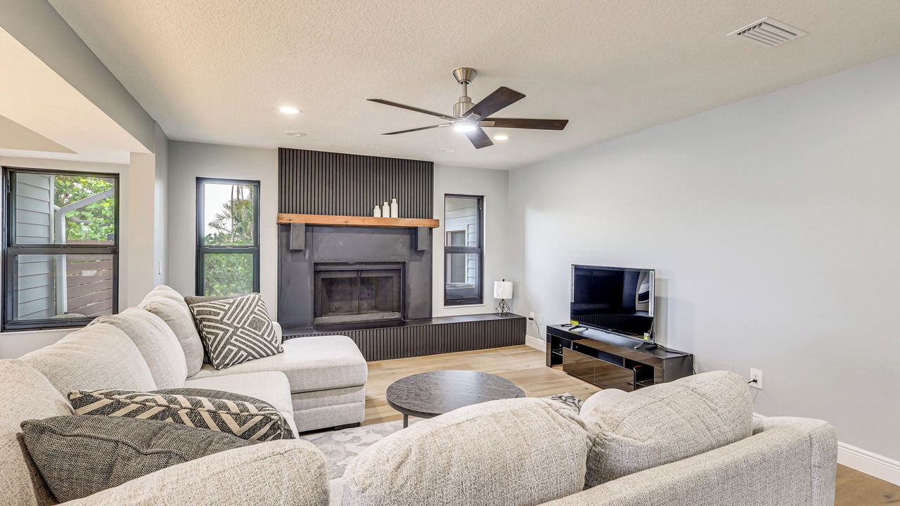 Photo of Bedroom in Apollo Beach