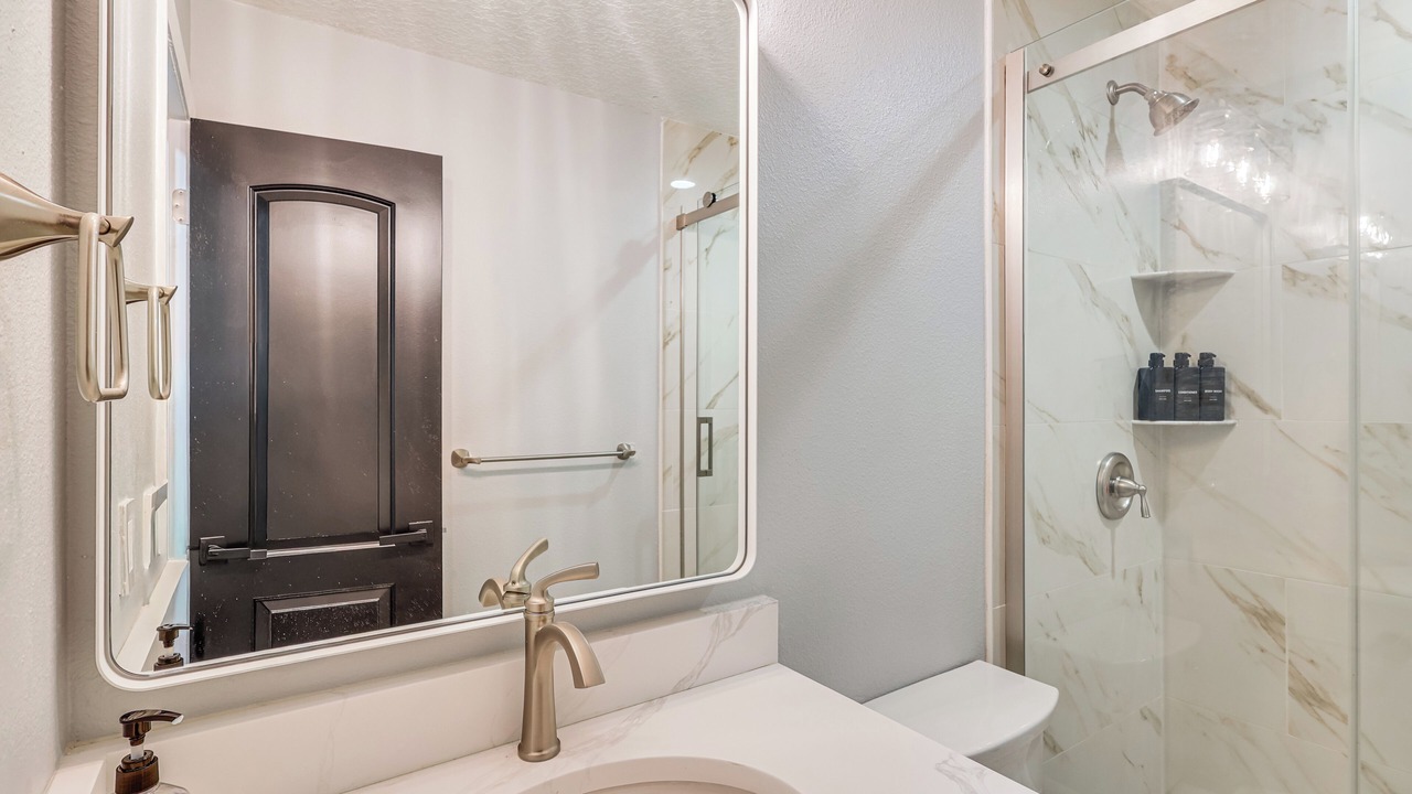Photo of Bathroom in Apollo Beach