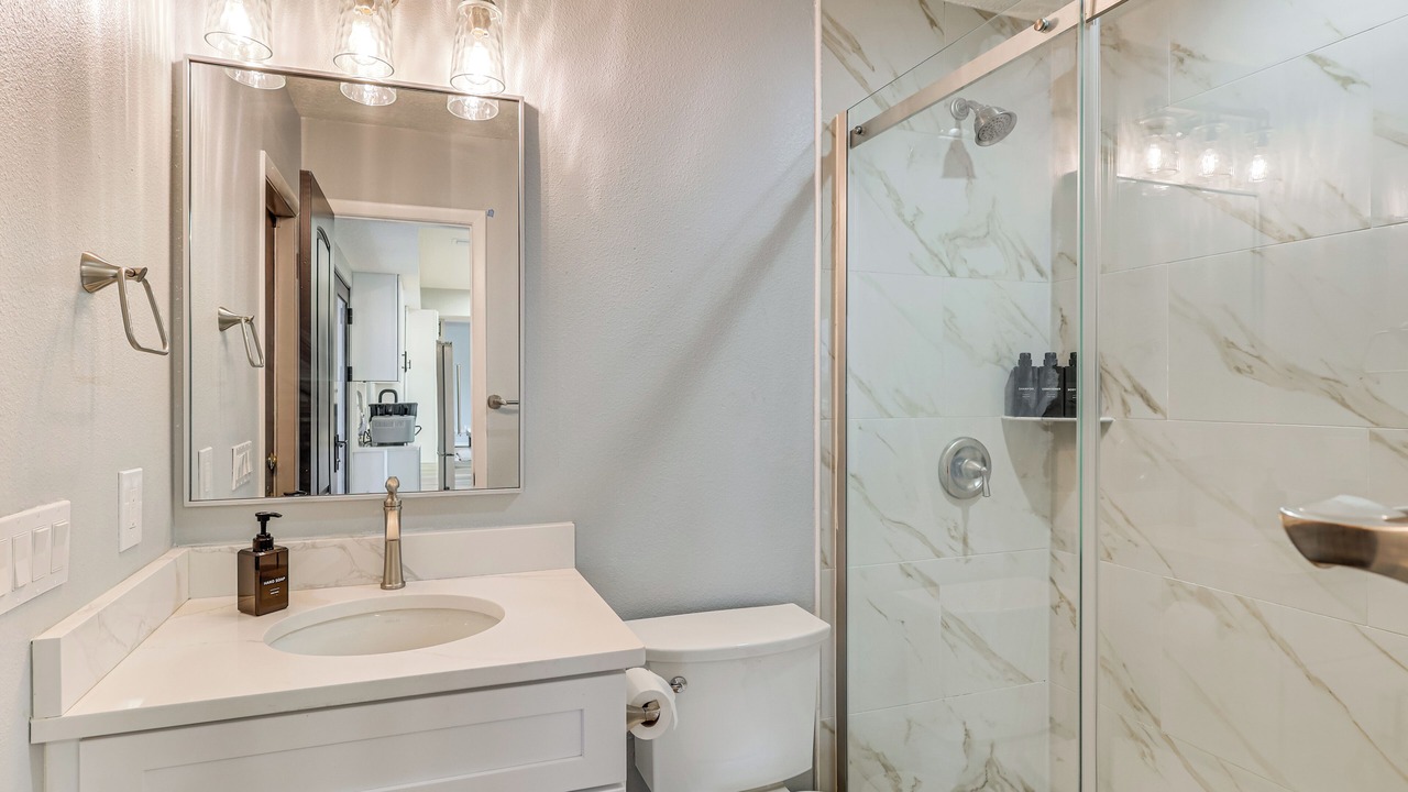 Photo of Bathroom in Apollo Beach