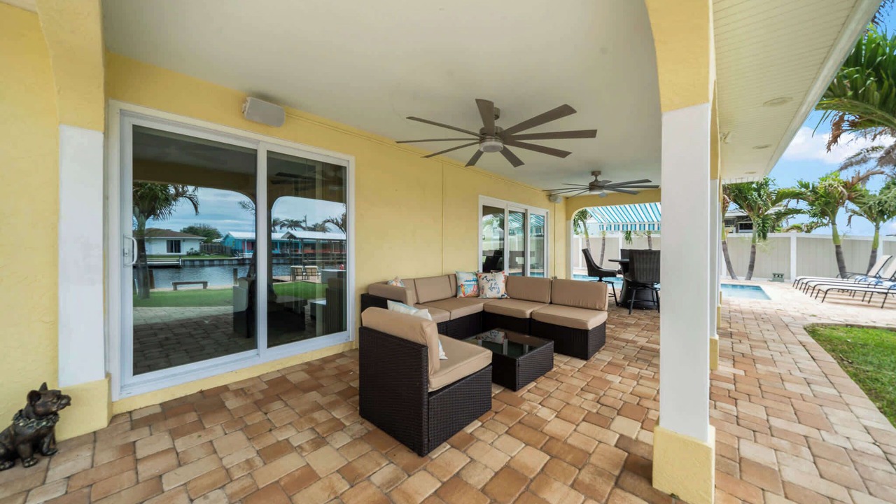 Photo of Patio Balcony in Venetian Way