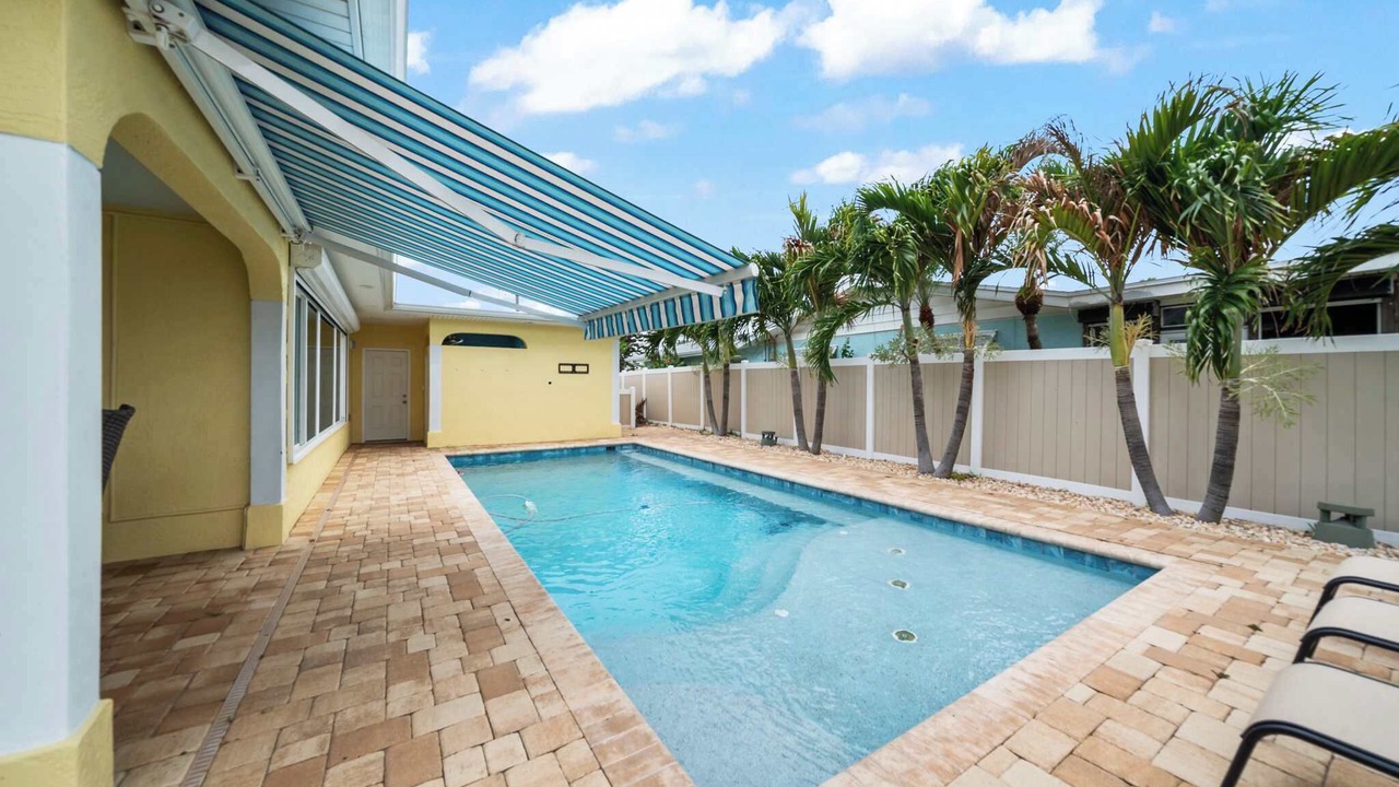 Photo of Outdoor in Venetian Way
