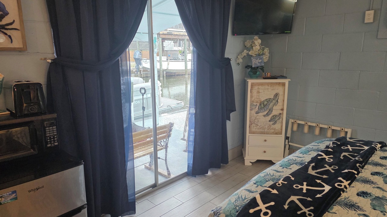 Photo of Bedroom in Indian Harbor Estates