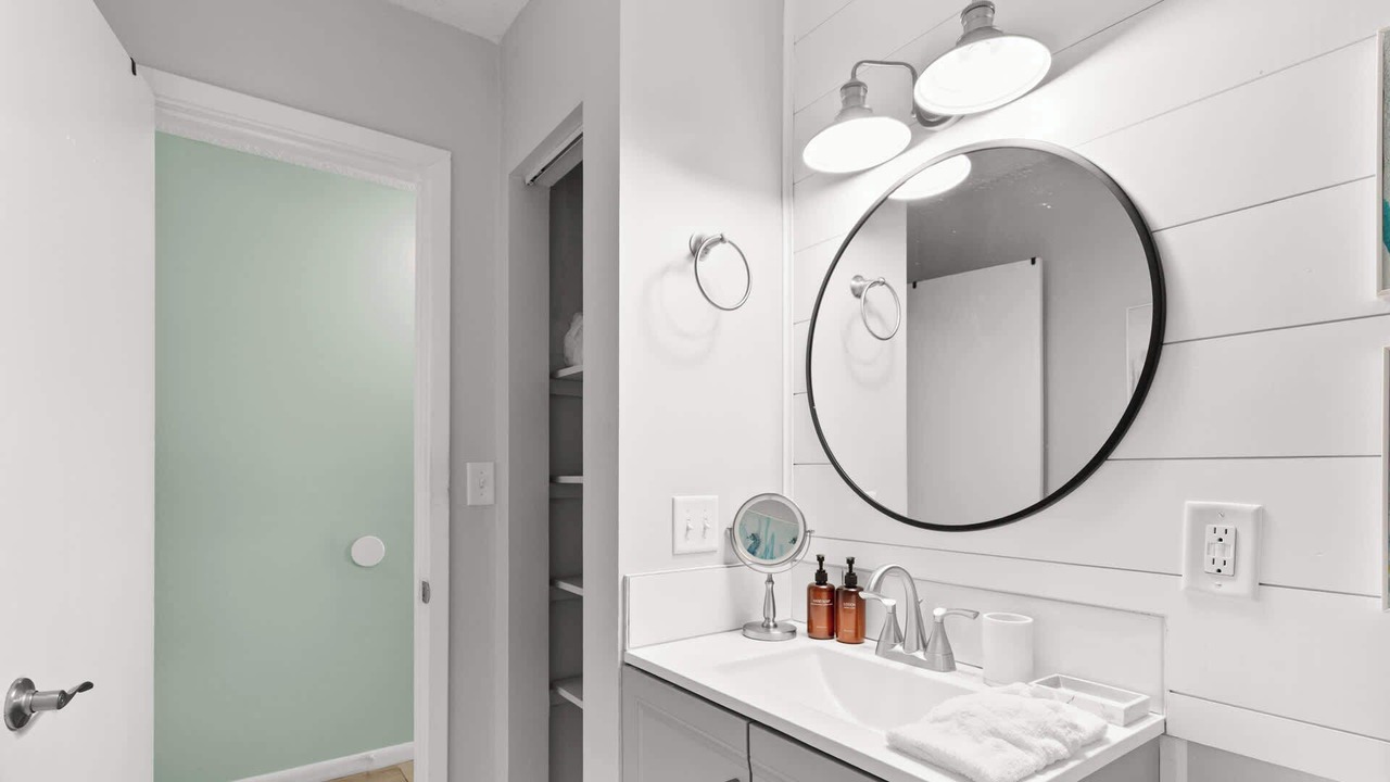 Photo of Bathroom in El Centro Beach