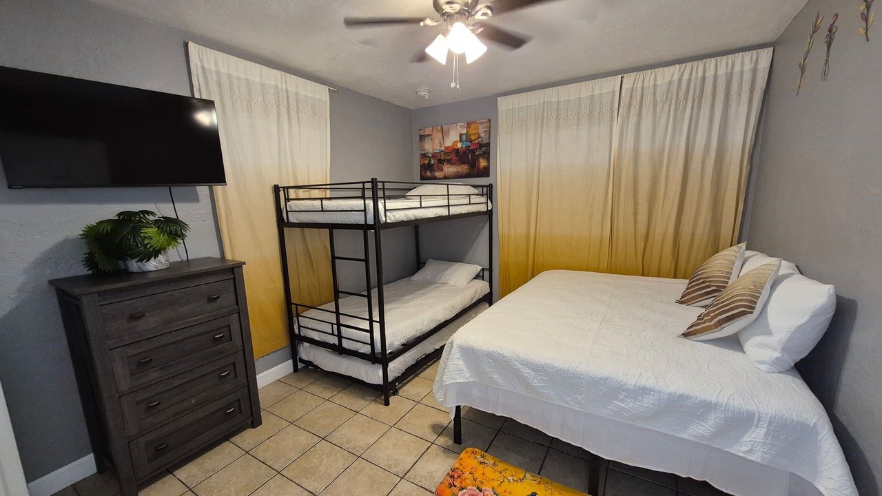 Photo of Bedroom in Childs Park