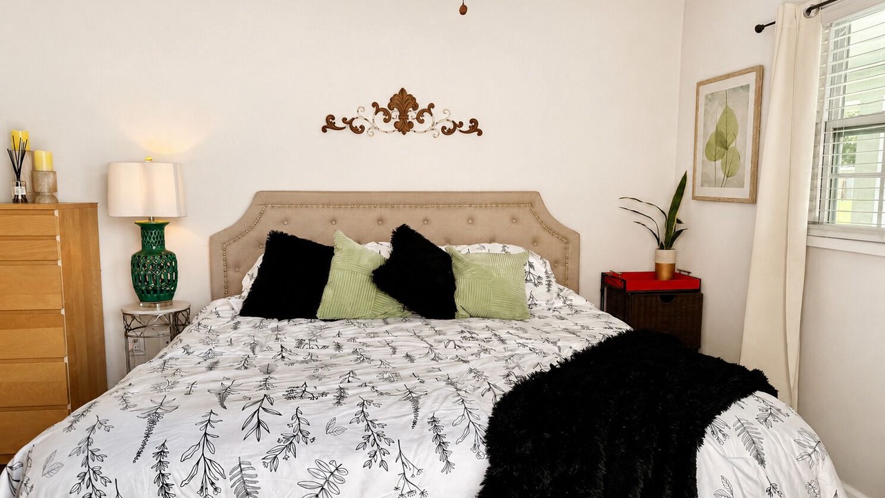 Photo of Bedroom in Sarasota Springs