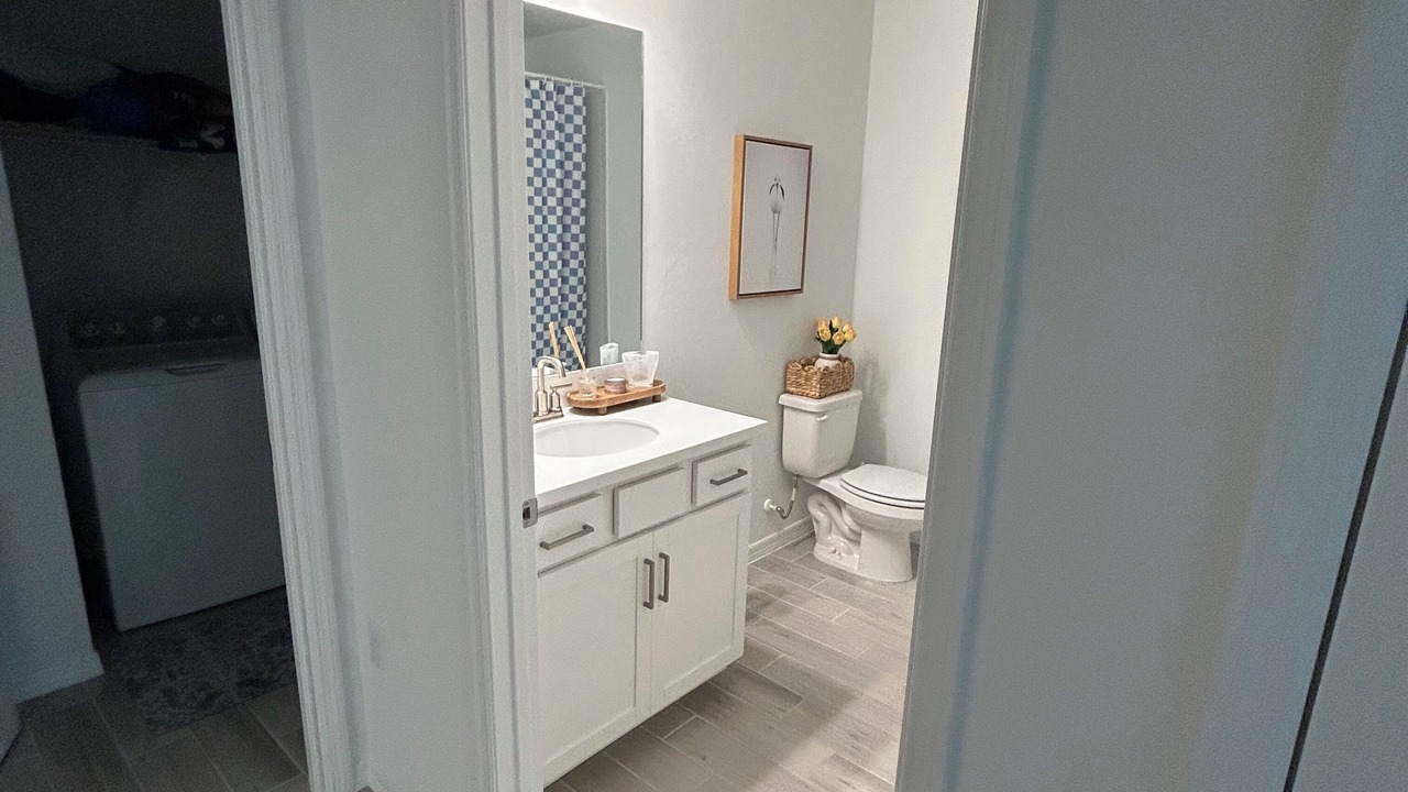 Photo of Bathroom in Biggar