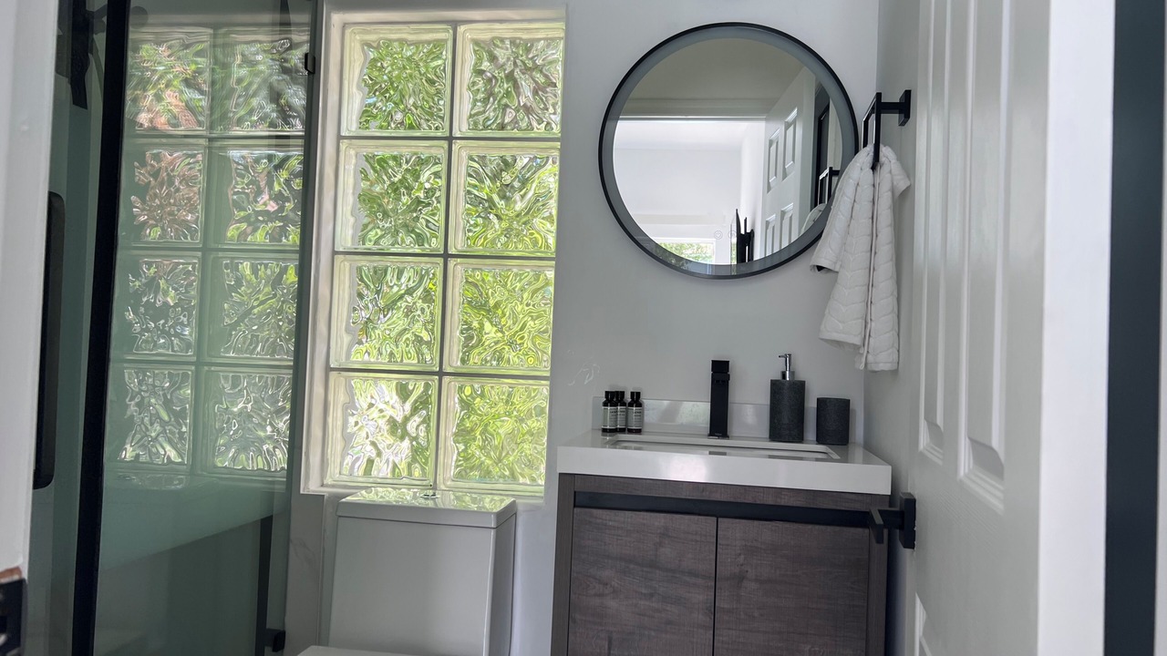 Photo of Bathroom in West Dixie Bend
