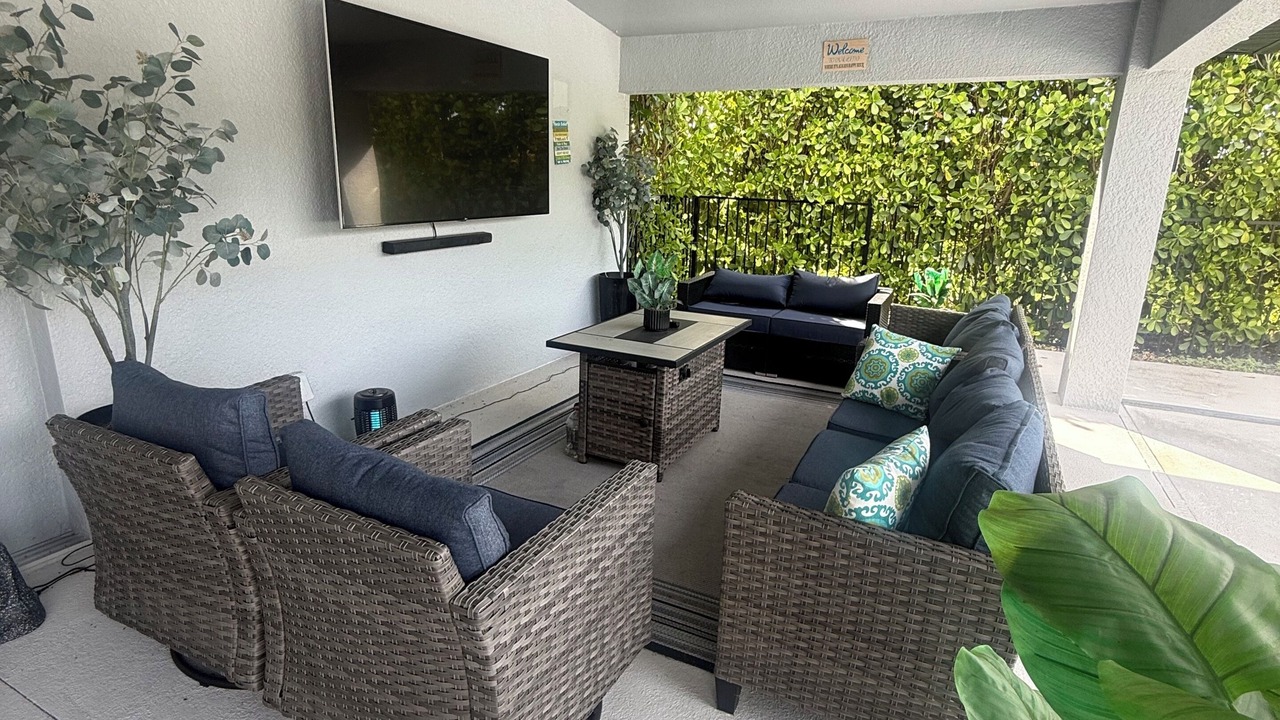 Photo of Patio Balcony in Lehigh Acres