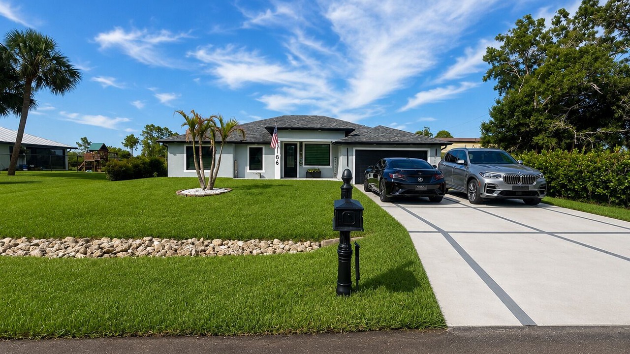 Photo of Outdoor in Lehigh Acres