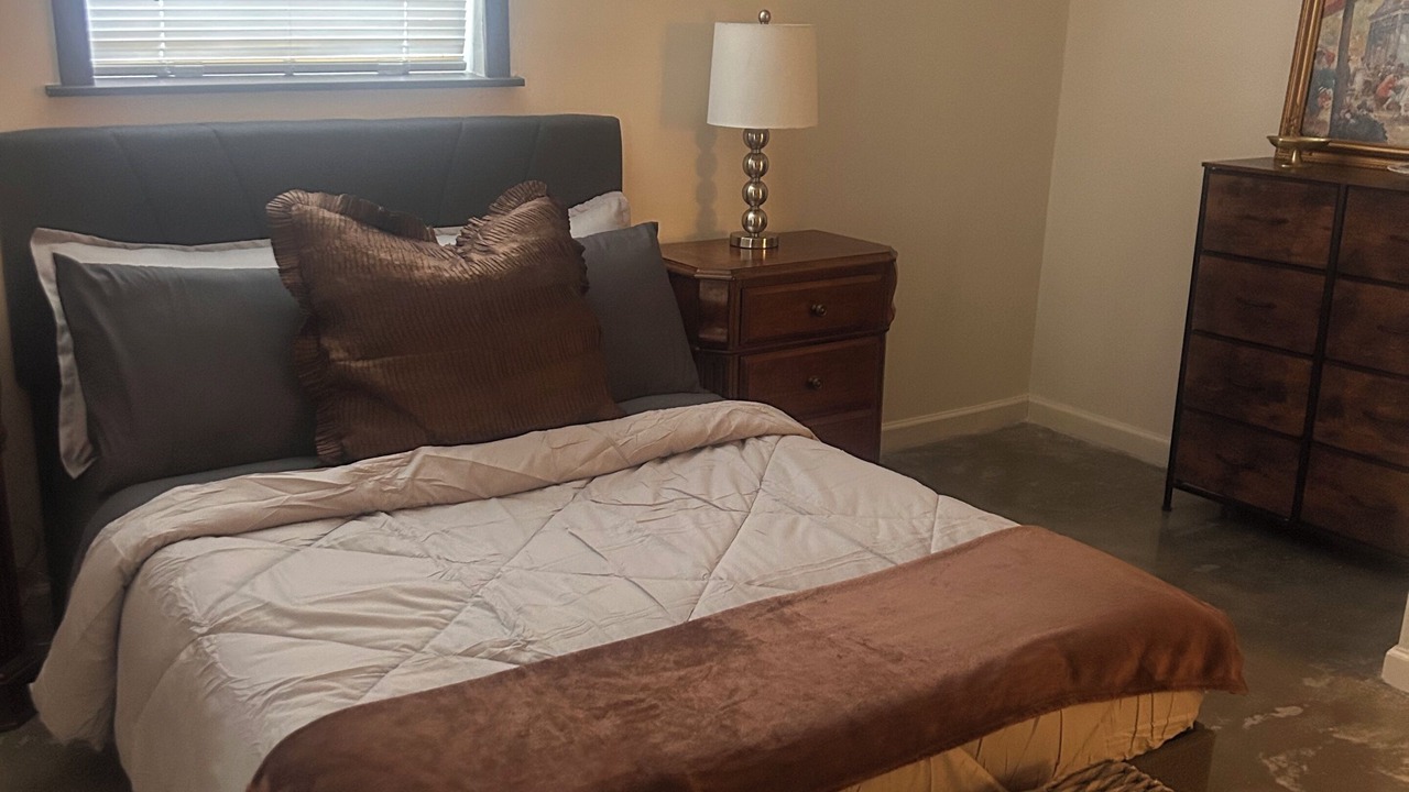 Photo of Bedroom in The Roads