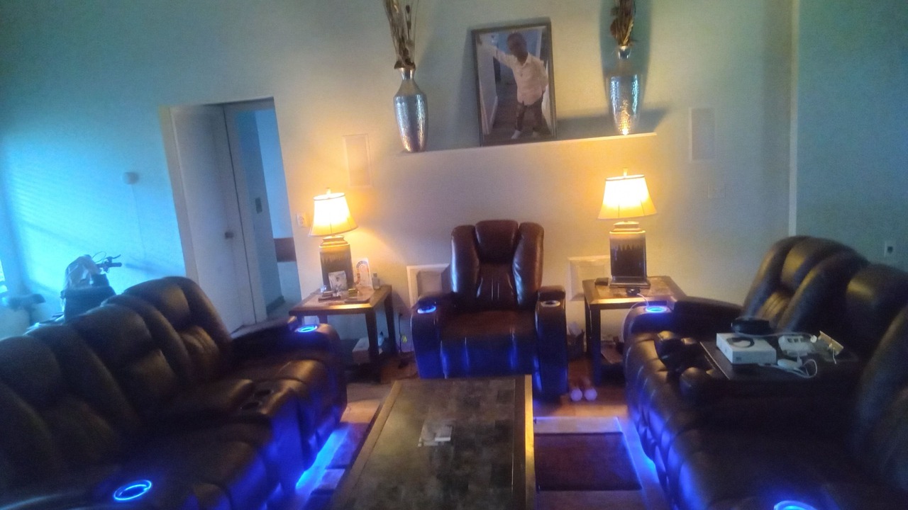 Photo of Livingroom in Candler
