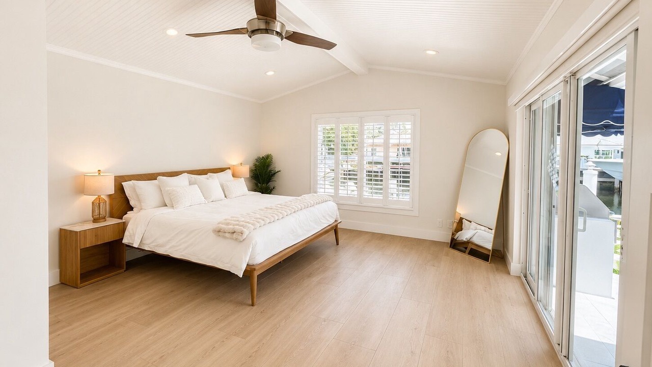 Photo of Bedroom in Boca Bay Colony