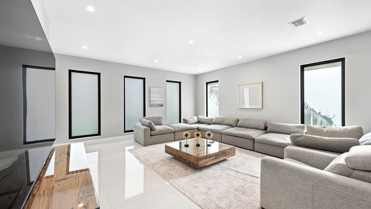 Photo of Livingroom in Glenvar Heights