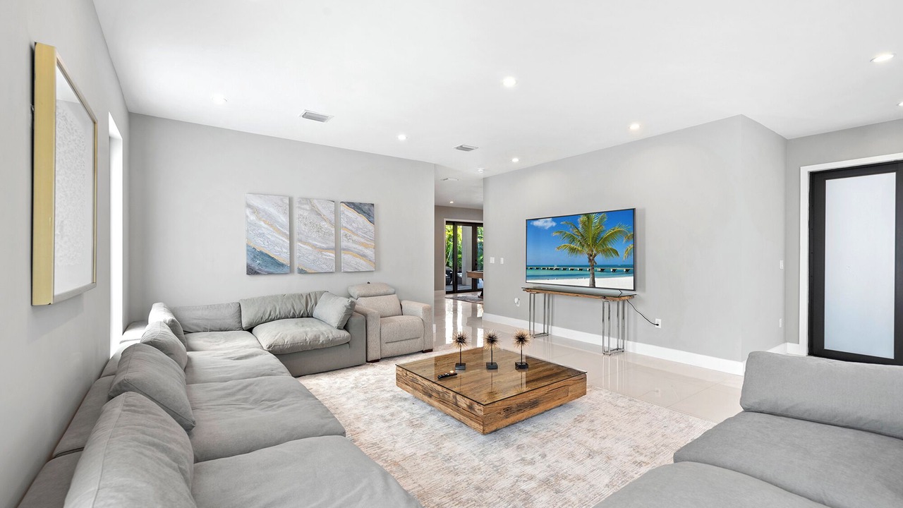 Photo of Livingroom in Glenvar Heights