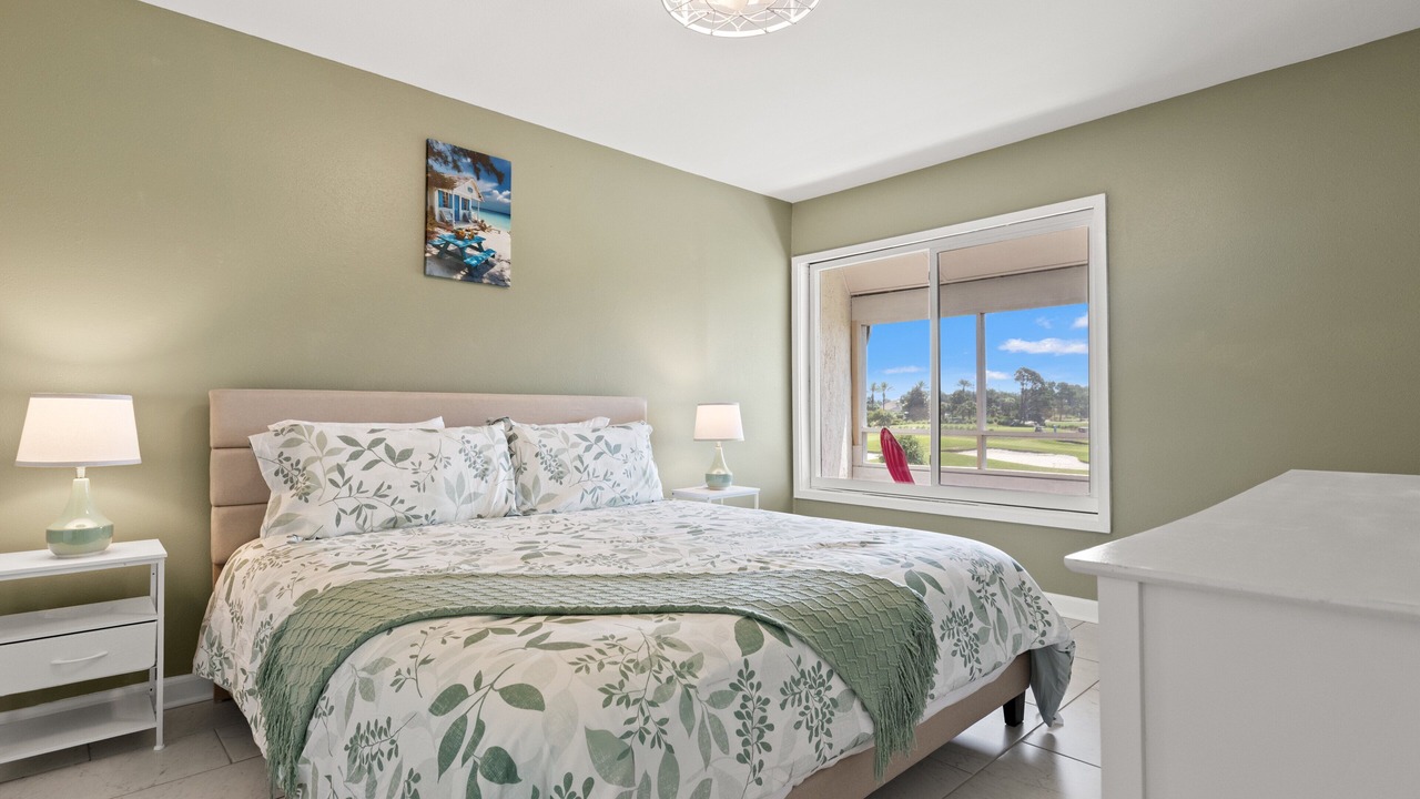 Photo of Bedroom in Upper Grand Lagoon