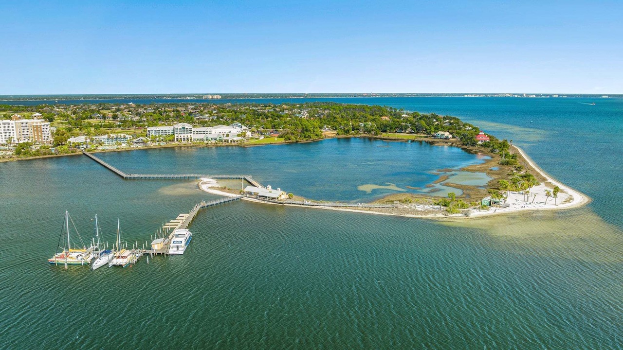 Photo of Outdoor in Upper Grand Lagoon