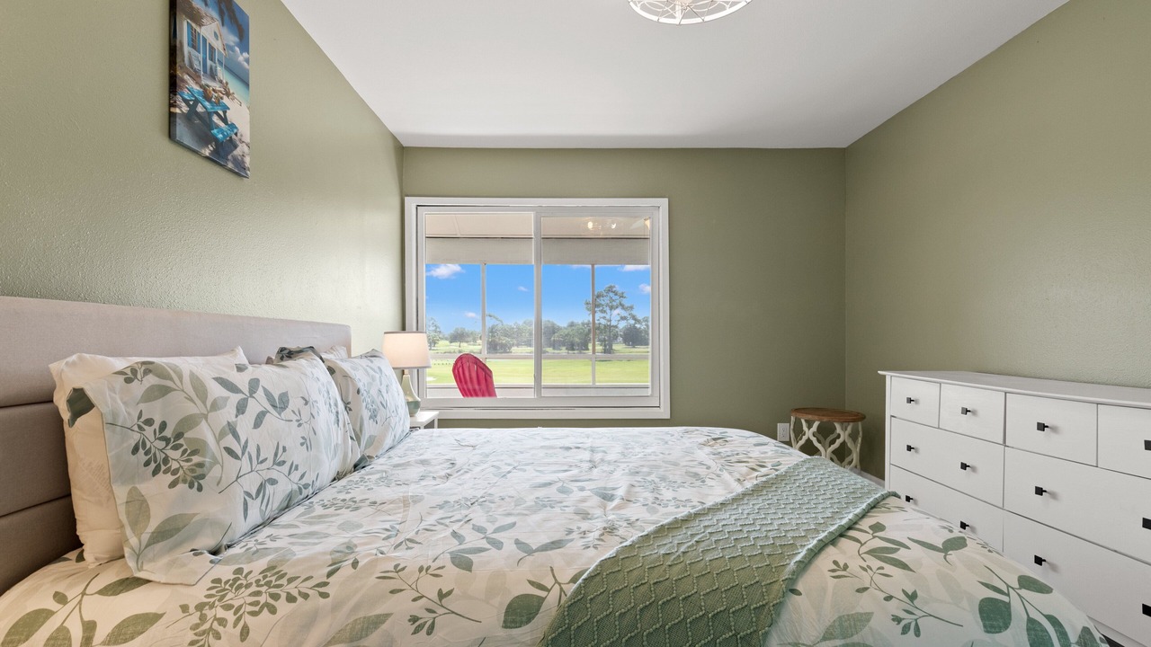 Photo of Bedroom in Upper Grand Lagoon