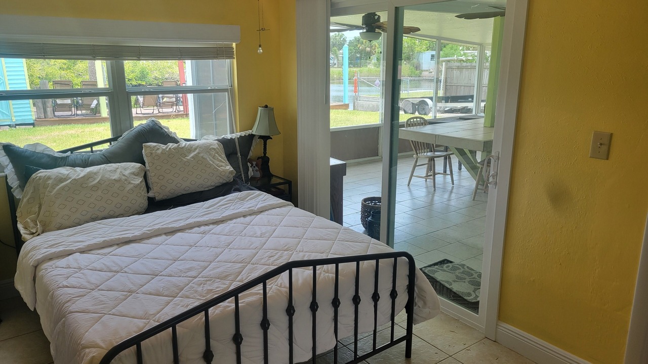 Photo of Bedroom in Cape Cay