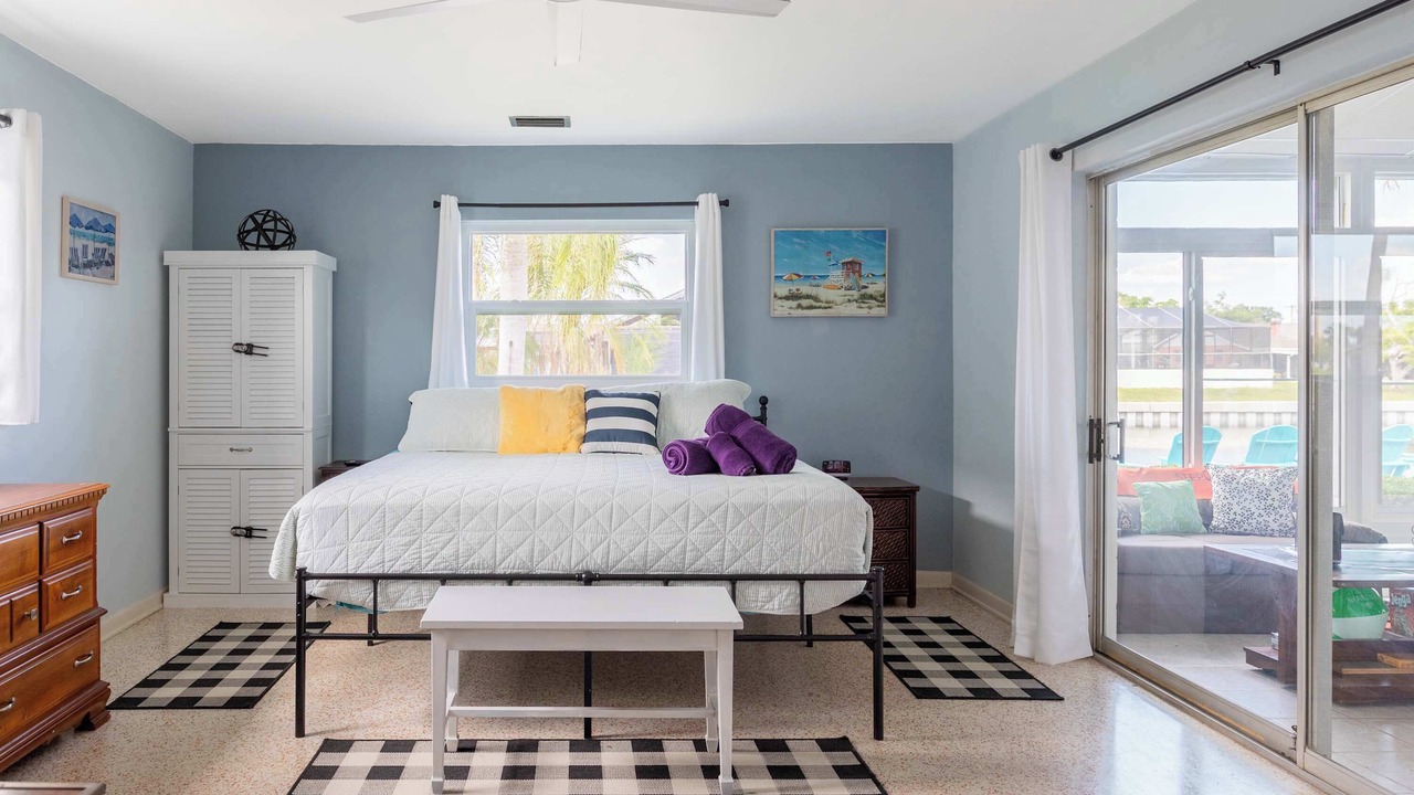 Photo of Bedroom in Apollo Beach