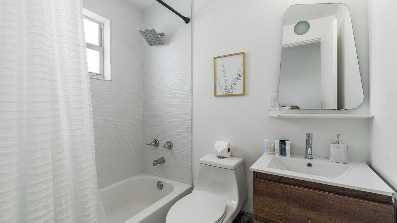 Photo of Bathroom in The Roads