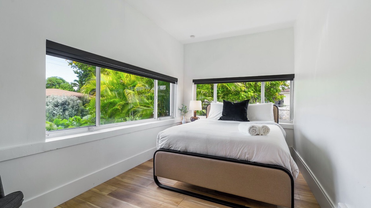 Photo of Bedroom in The Roads