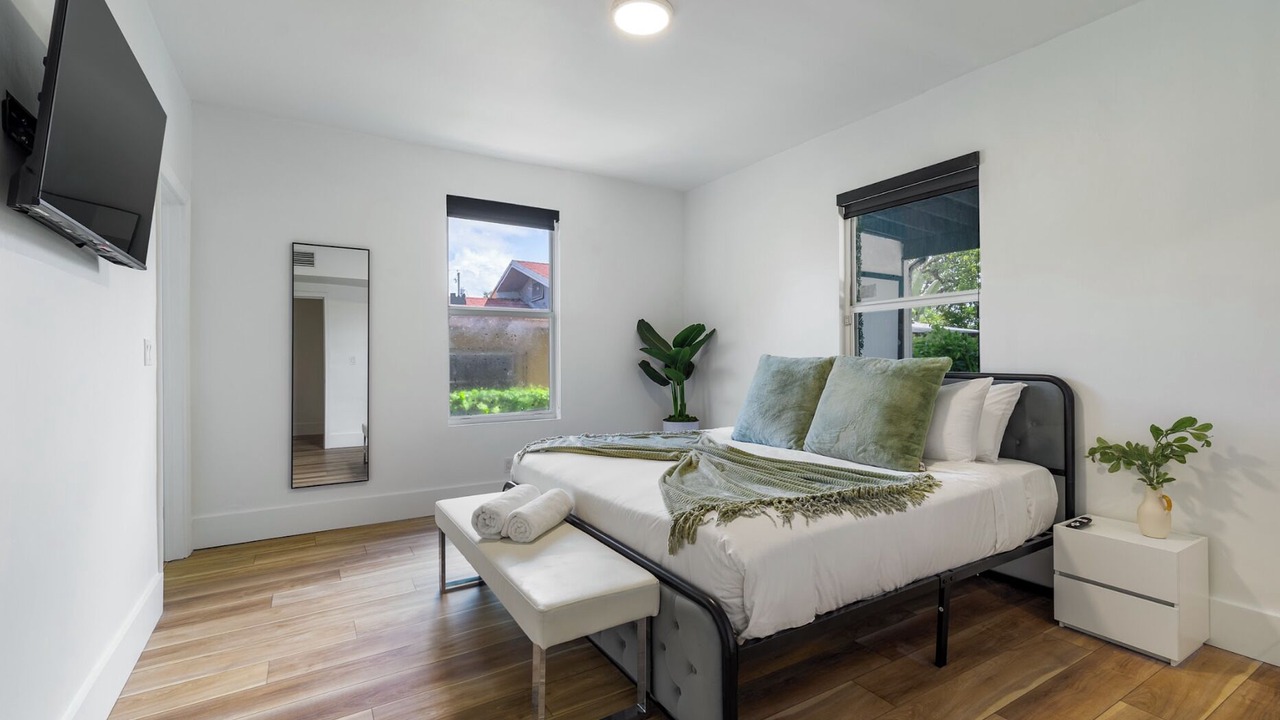 Photo of Bedroom in The Roads
