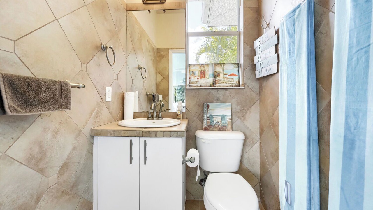 Photo of Bathroom in Rotonda Lakes
