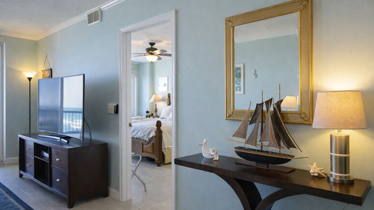 Photo of Bedroom in Ponce Inlet