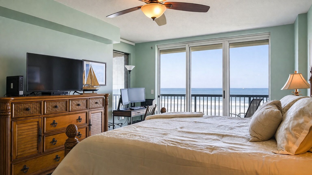 Photo of Bedroom in Ponce Inlet