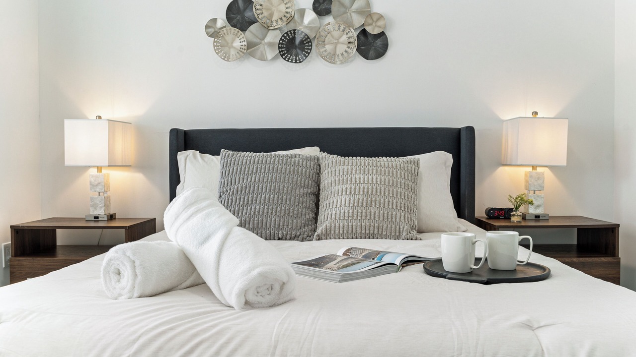 Photo of Bedroom in Olympia Heights