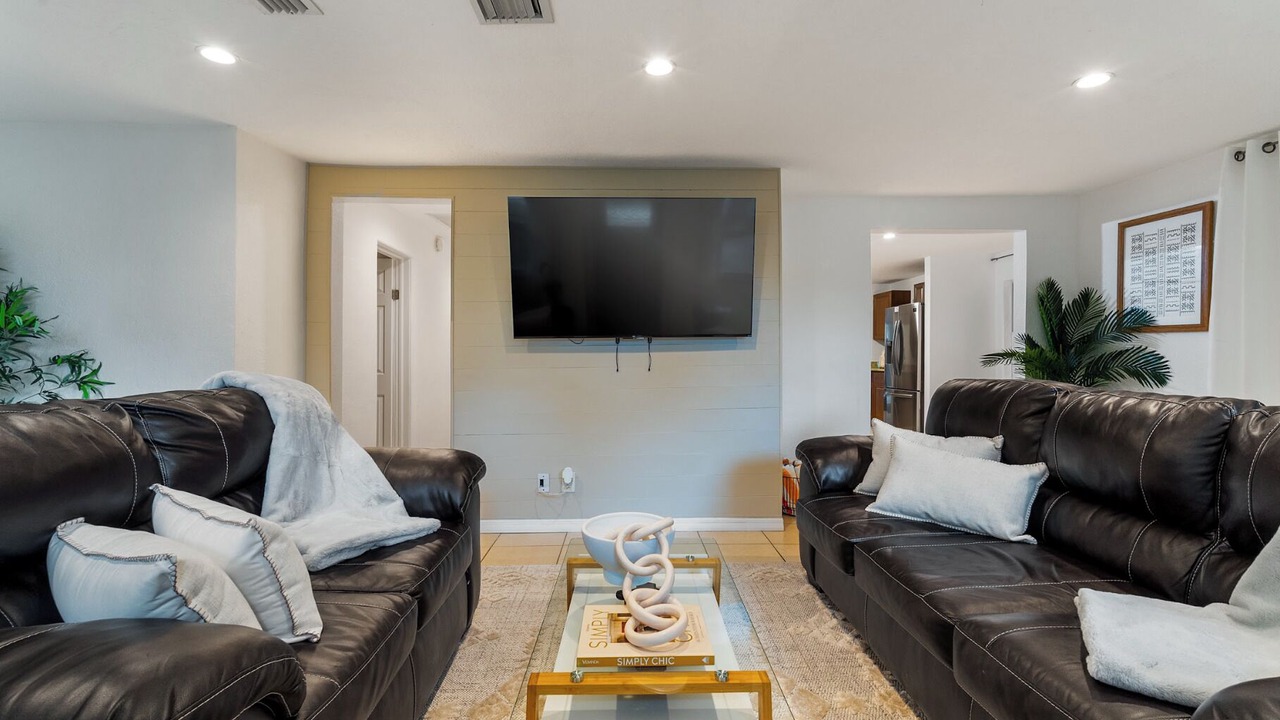Photo of Livingroom in St. Petersburg - Clearwater