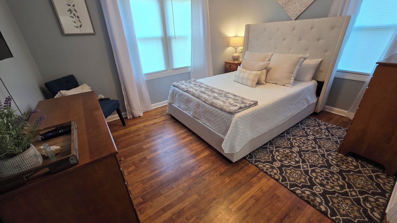 Photo of Bedroom in Bainbridge