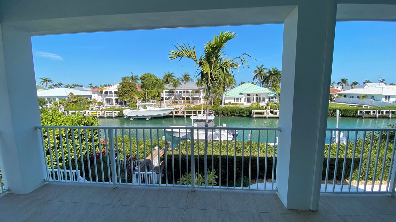 Photo of Outdoor in Coury