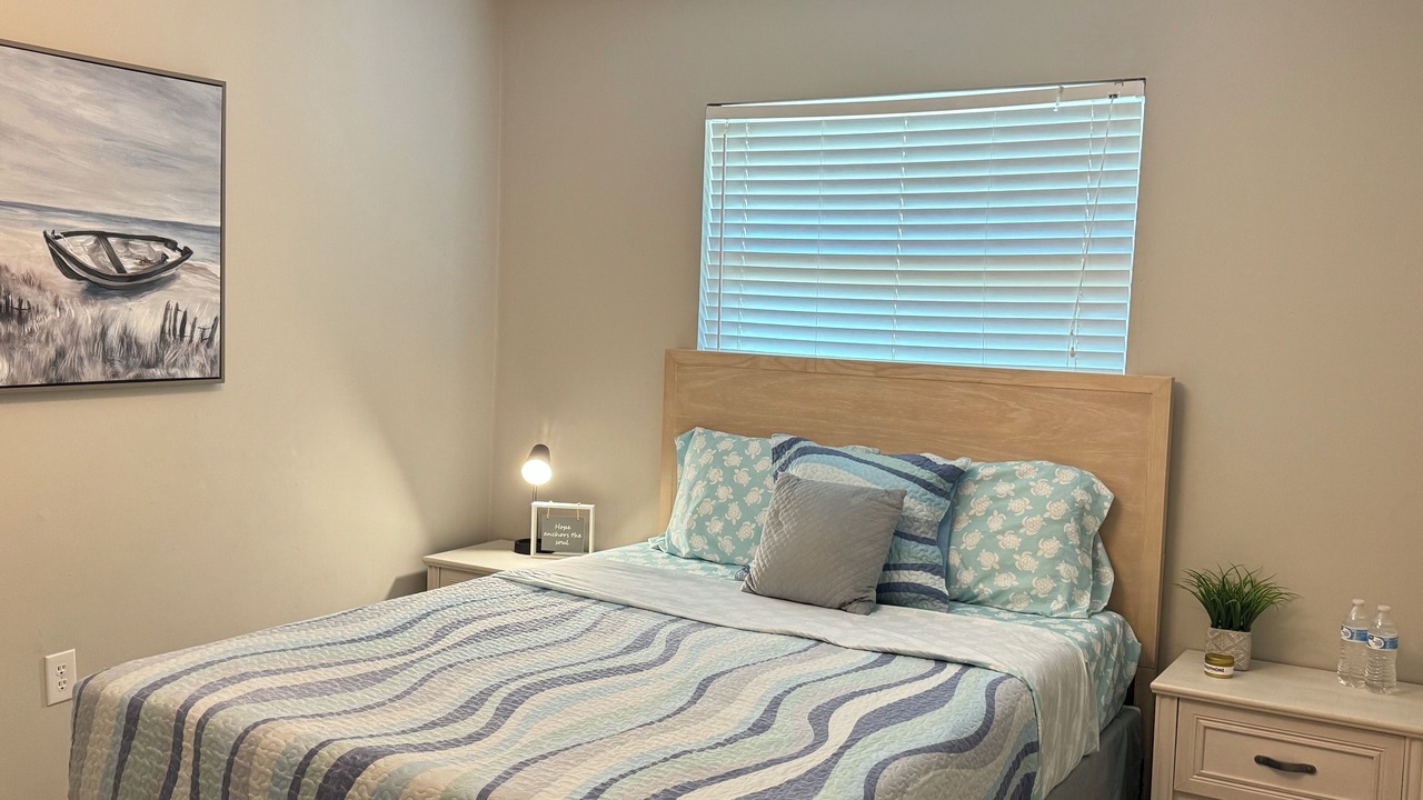 Photo of Bedroom in Venice Gardens