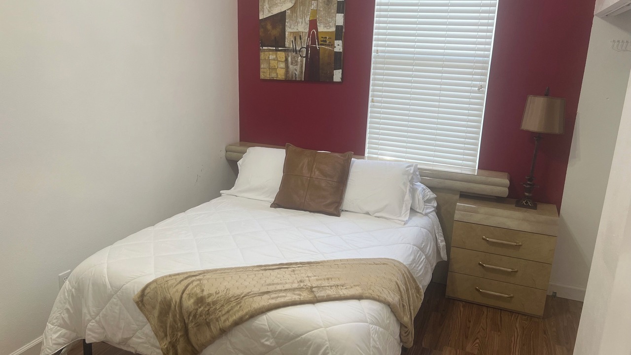 Photo of Bedroom in Tampa Heights