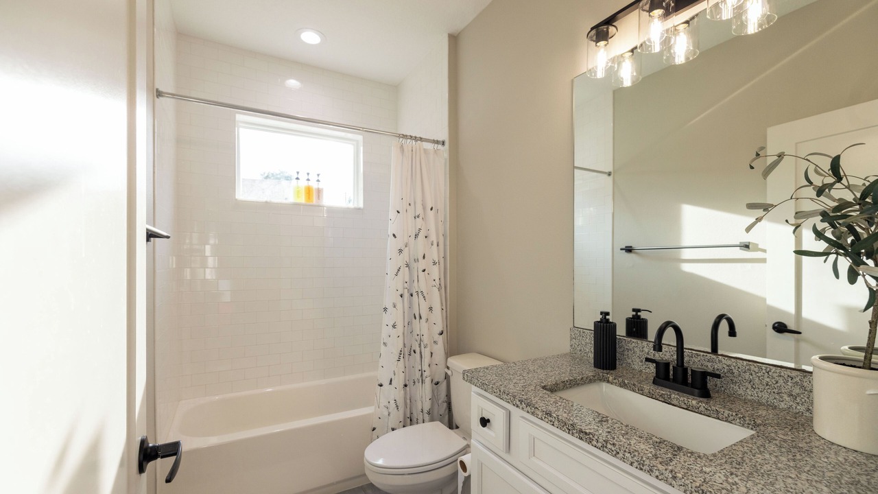 Photo of Bathroom in Tampa Heights